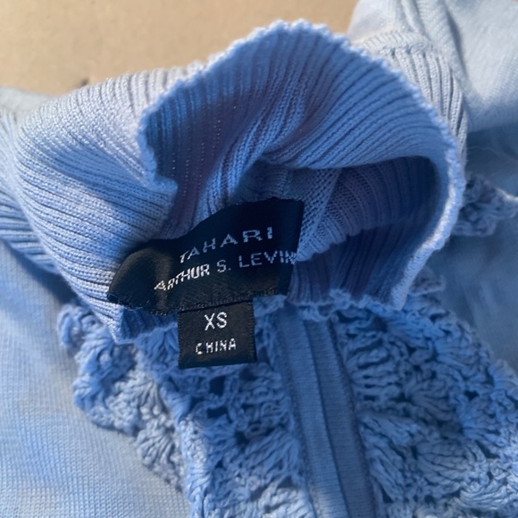 Pre-owned Early 2000s Mixed Lot - Guess Jeans Size 24 & 2 Tahari Tops Size XS - Picture 6 of 16